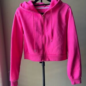 hot pink cropped zip up!!